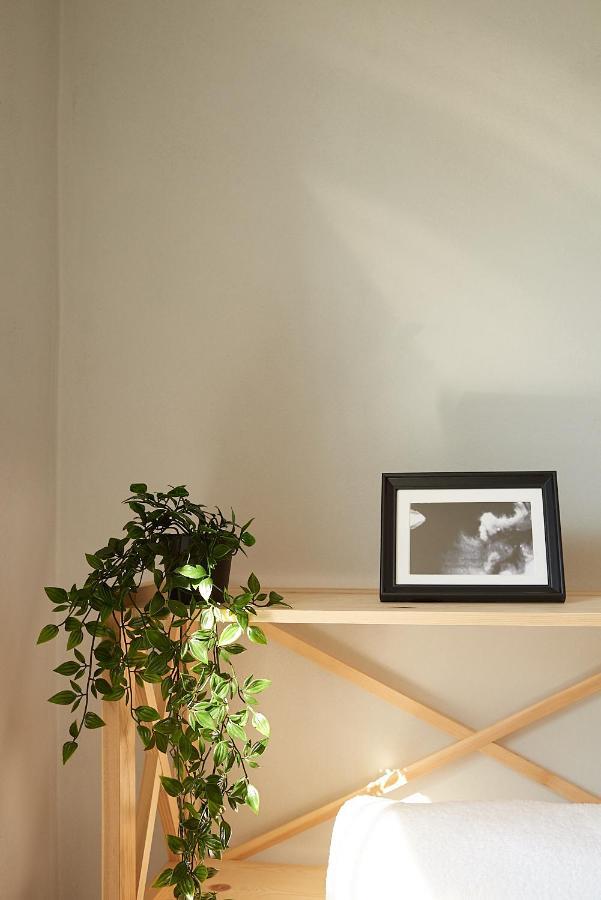 Apartment Greenhouse *